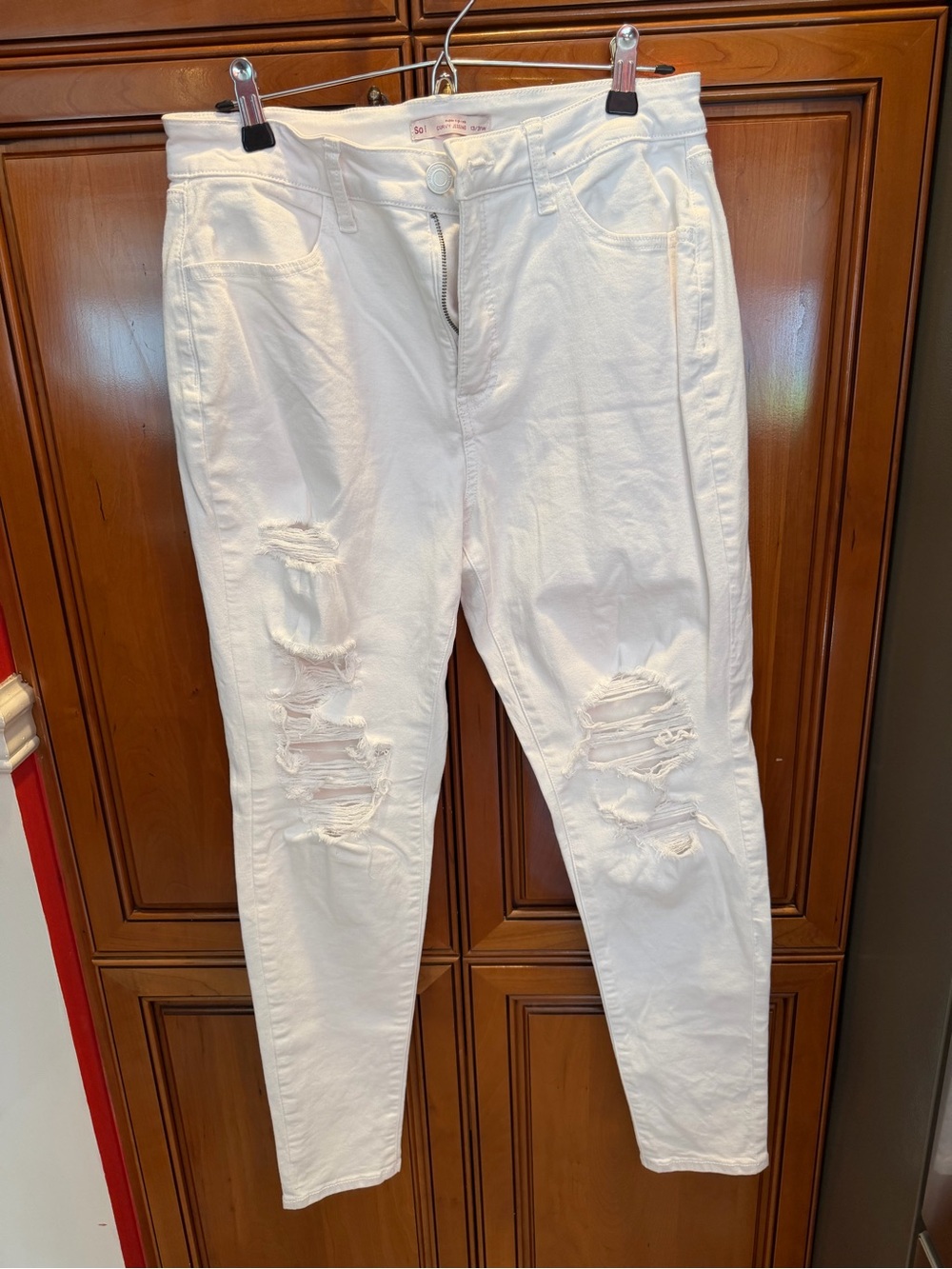 SO White High-Rise Distressed Women’s Jeans
